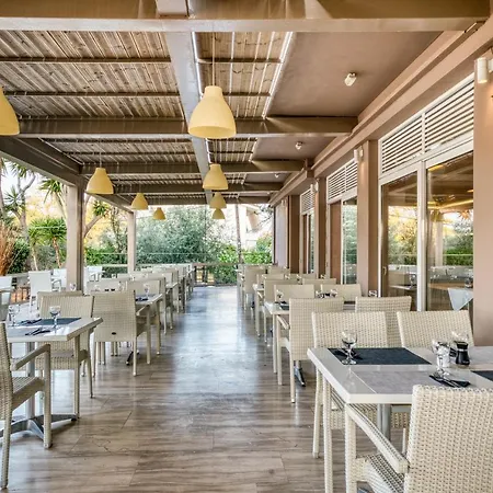 Black & White Boho 3*