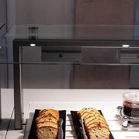 Black & White Boho Ξενοδοχείο 3*