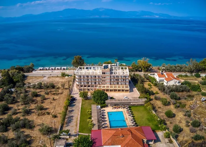 Black & White Boho Hotel Melíssion