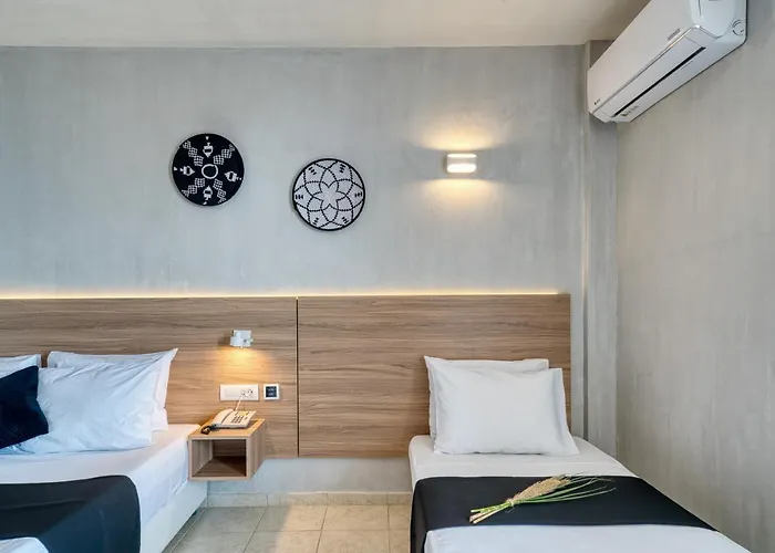 Hotel Black & White Boho Melíssion