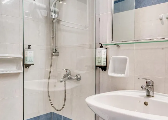 Black & White Boho Hotell