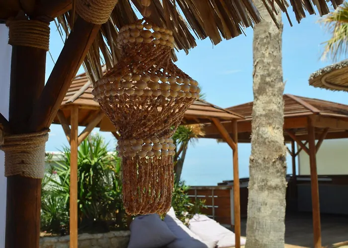 Hotell Black & White Boho Melíssion