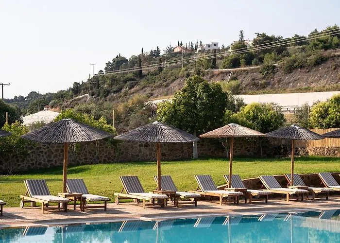 Black & White Boho Hotel Melíssion