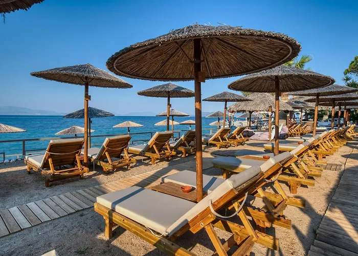 Black & White Boho Hotel 3*